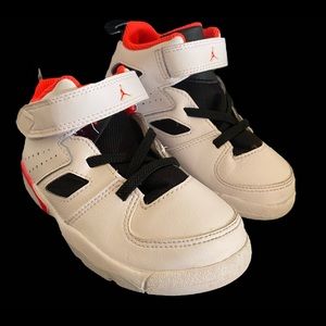 Toddler Air Jordan’s 9C